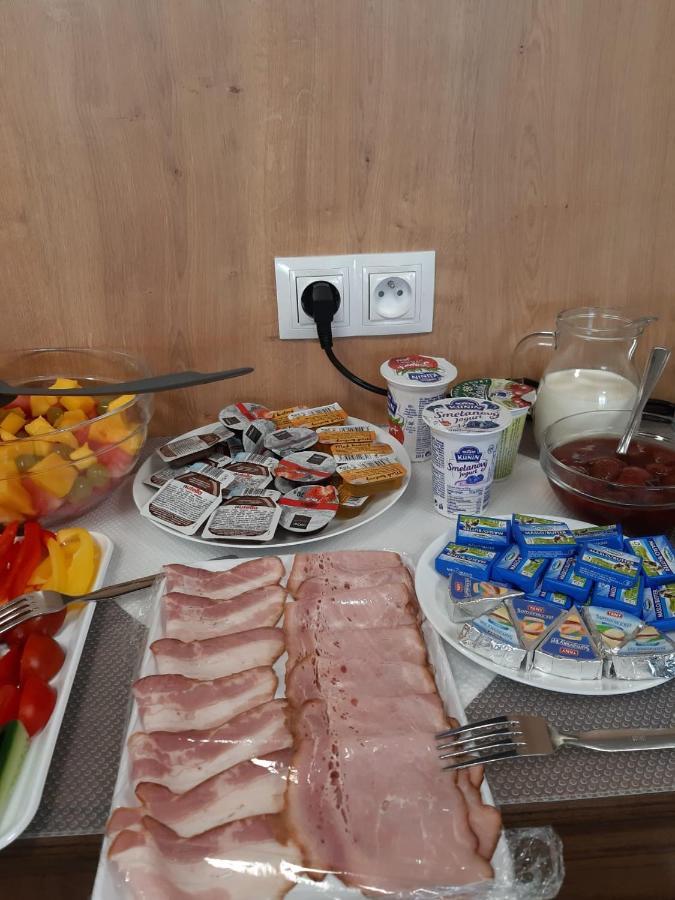 Penzion U Bustiku Sardice Exteriör bild